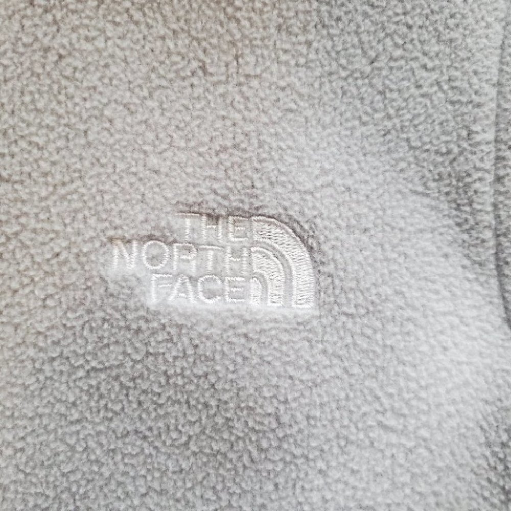 The North Face Fleece - Picture 7 of 8